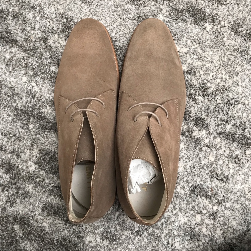 J Lindeberg Men’s Suede Desert Boot, Never worn!